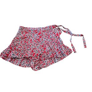 Zara Womens Shorts Trafaluc Collection Size‎ S Side Zipper Tie  Red Flowers #275